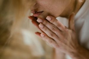 Entrevista para o Papo de Mãe: Mulheres vítimas de violência terão acompanhamento psicológico garantido em SP